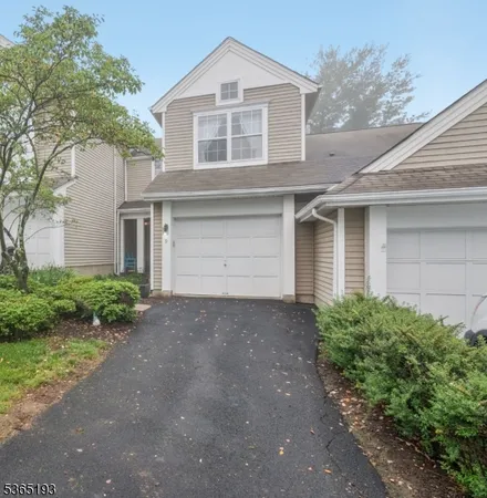 $525,000 | 9 Mahogany Way, Randolph, NJ 07869