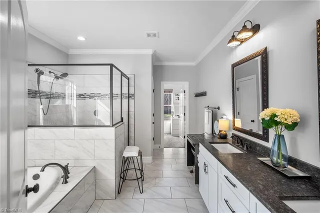 $475,000 | 119 White Oak Court, Lexington, NC 27295