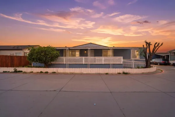 $320,000 | 174 Redwood Drive, Unit 174, Hollister, CA 95023