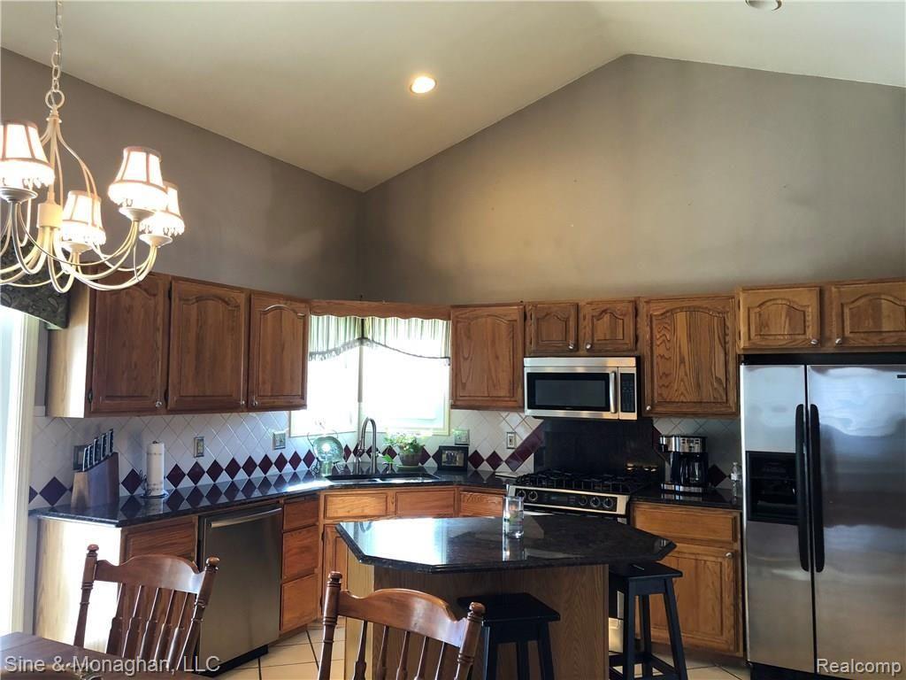 1111 South Richman Road St. Clair, MI 48079 - Photo 3 of 27 IMG_7281.jpg