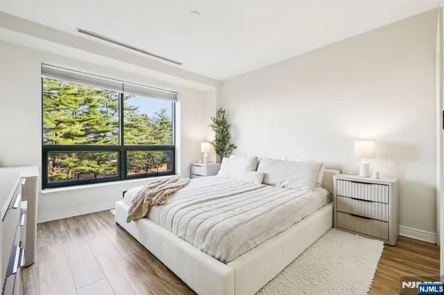 $499,000 | 1 Orient Way, Unit 204, Rutherford, NJ 07070