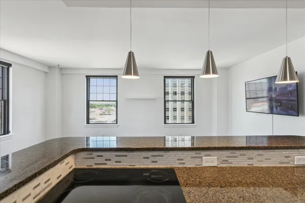 $179,000 | 109 North Main Street, Unit 1105, Memphis, TN 38103