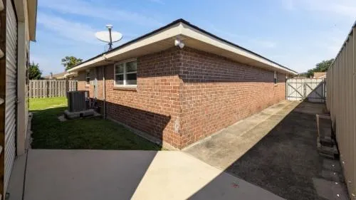 $297,000 | 3912 Lolan Court, Marrero, LA 70072