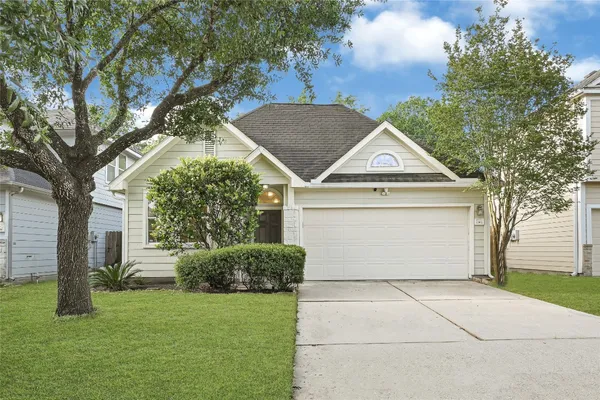 $2,100 | 12902 Pecan Shores Drive, Houston, TX 77044