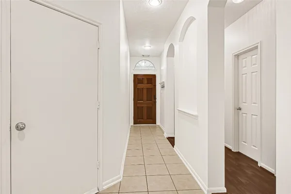 $2,100 | 12902 Pecan Shores Drive, Houston, TX 77044