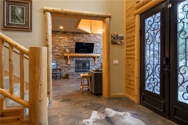 $1,549,000 | 325 Stony Creek Road, Big Bear Lake, CA 92315