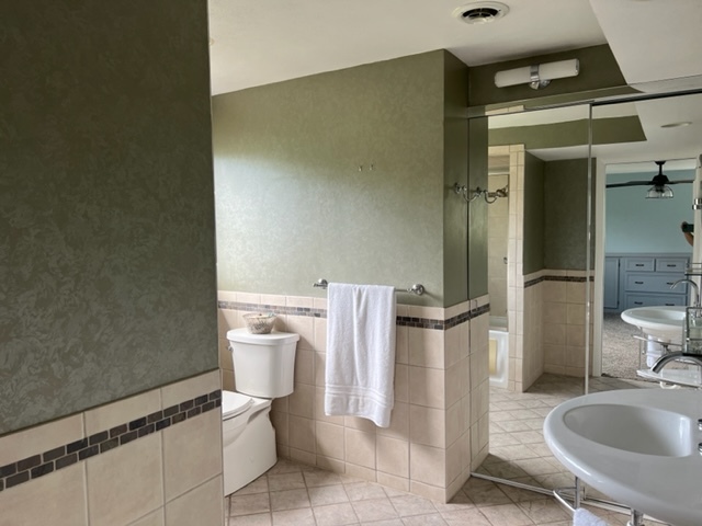 8551 North Point Drive Fox Point, WI 53217 - Photo 13 of 16 Photo 13