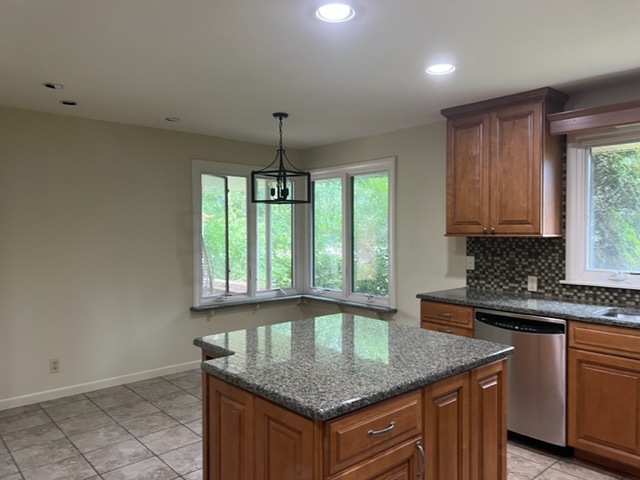 8551 North Point Drive Fox Point, WI 53217 - Photo 4 of 16 Photo 3