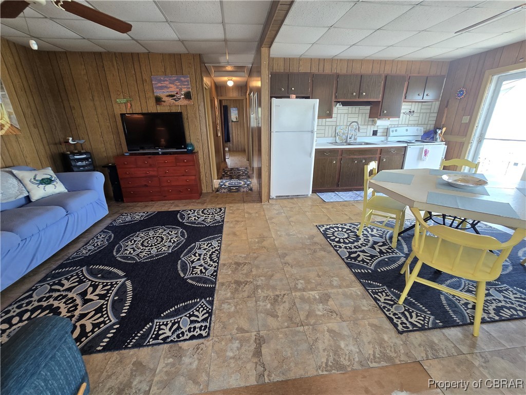 320 Chesapeake Shore Road Port Haywood, VA 23138 - Photo 13 of 46