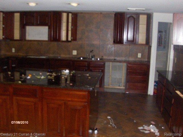 700 North Gulley Road Dearborn, MI 48128 - Photo 13 of 17 BASEMENT KITCHEN