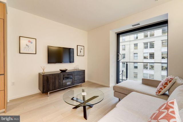 $867,000 | 925 H Street Northwest, Unit 708, Washington, DC 20001