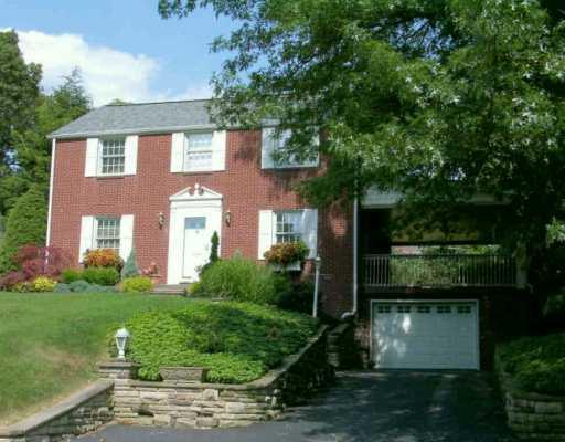 4535 Norwin Road Whitehall, PA 15236 - Photo 1 of 8 Exterior Front.