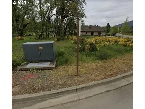 $80,000 | 1308 Green Valley Drive, Cave Junction, OR 97523