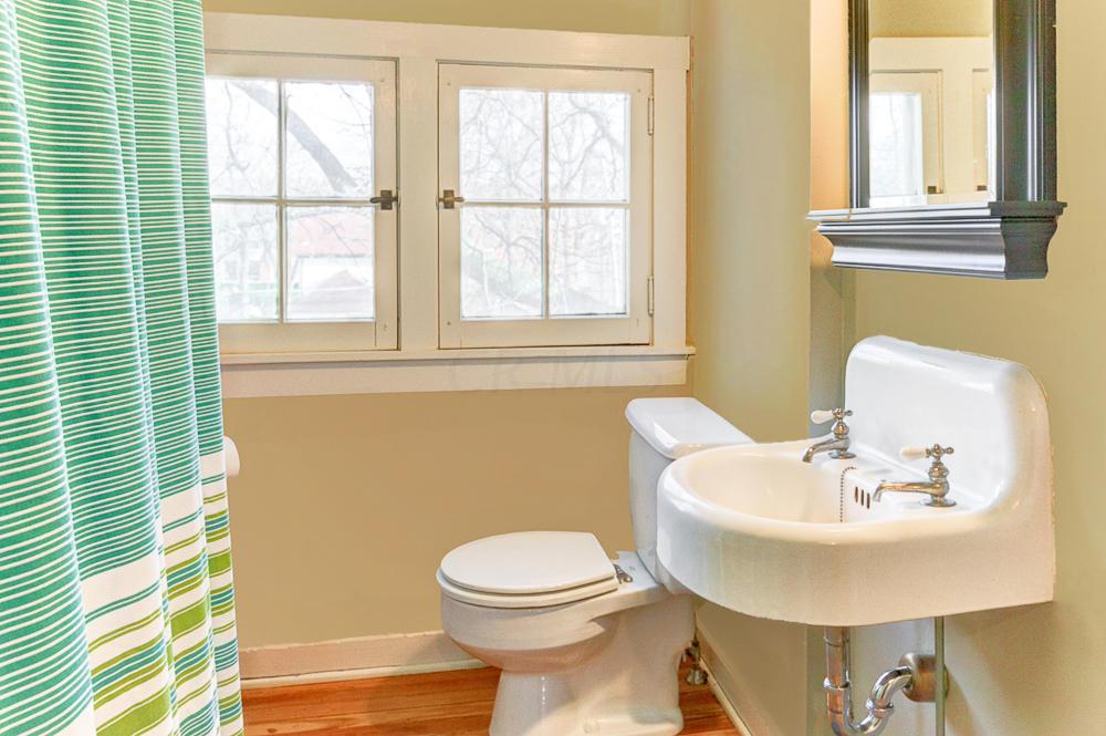 324 South Ardmore Road Columbus, OH 43209 - Photo 21 of 26