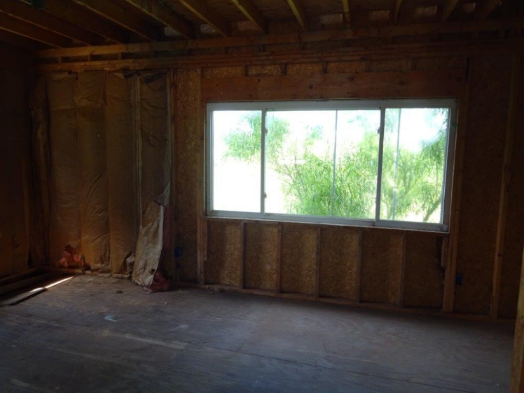 6915 South Maple Island Road Fremont, MI 49412 - Photo 13 of 20 DSC04047