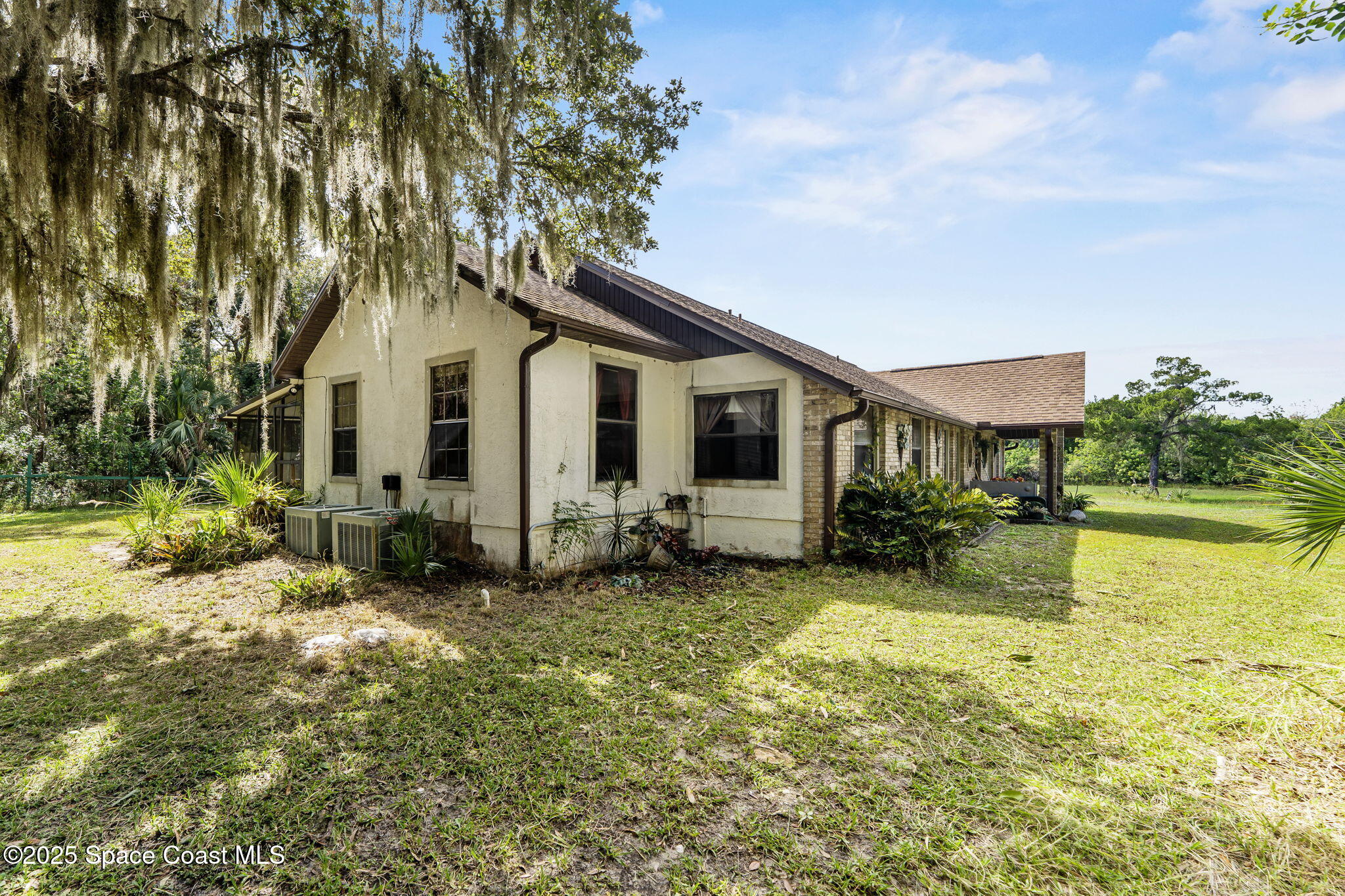 2821-2825 Lionel Road Mims, FL 32754 - Photo 8 of 42 42-web-or-mls-DSC03388
