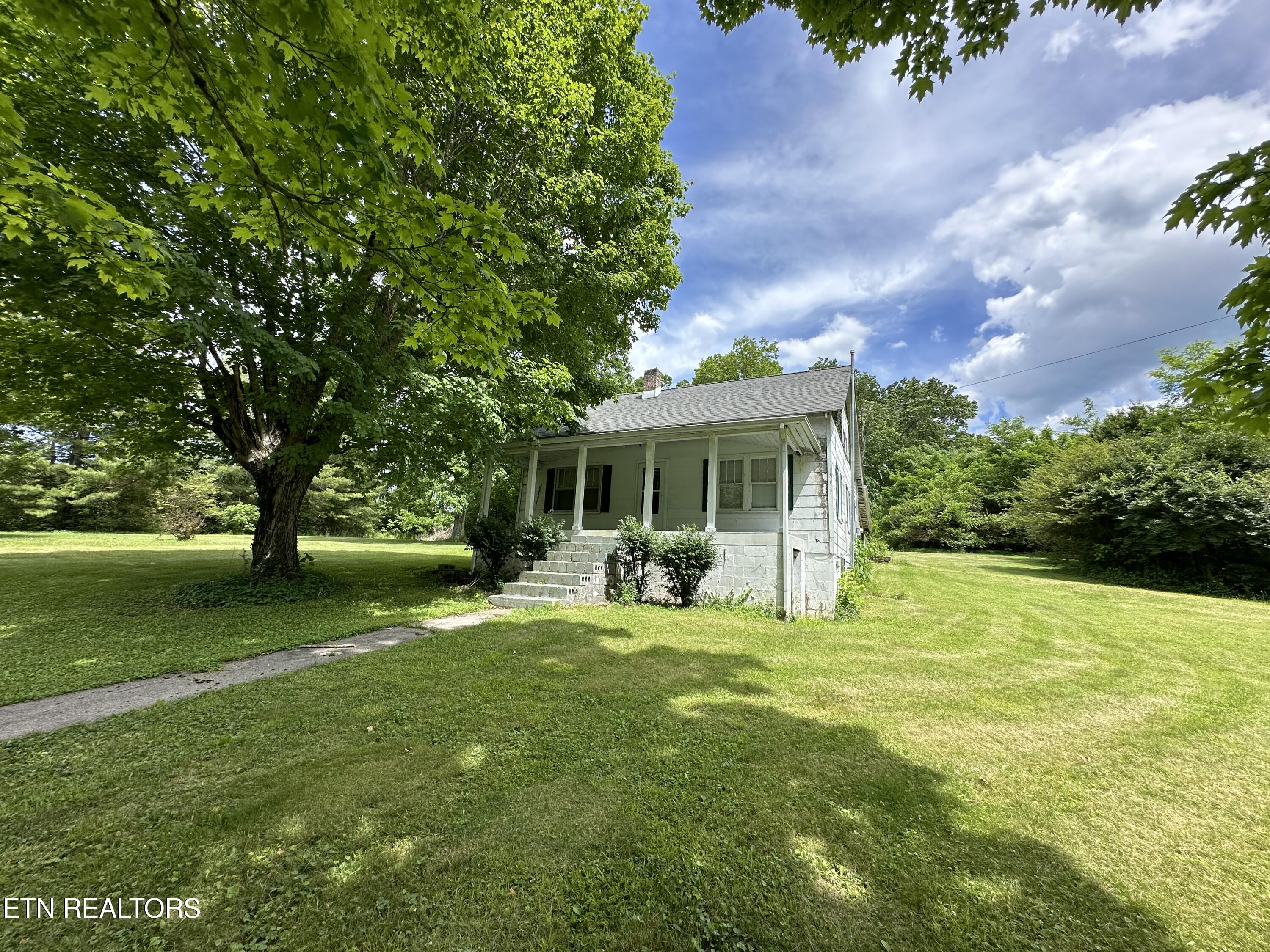 378 Cook Road Crossville, TN 38555 - Photo 1 of 30 IMG_6118 2