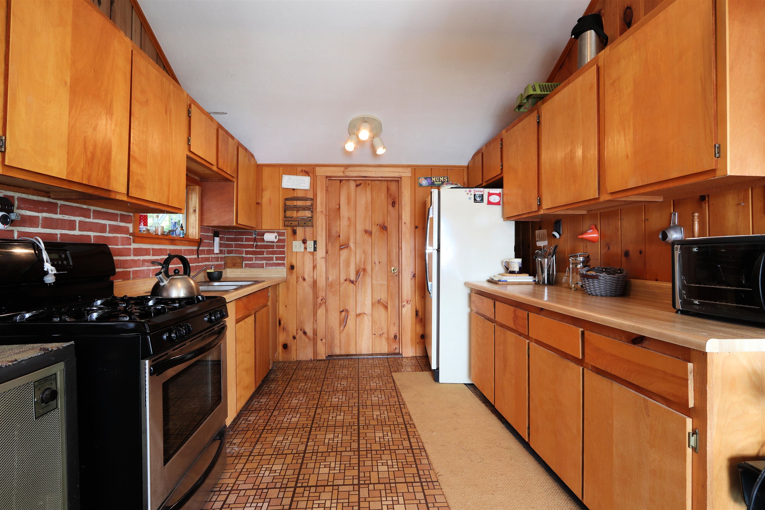 1549 WestSide Lake Road Maidstone, VT 05905 - Photo 6 of 26 Gallery Image 6