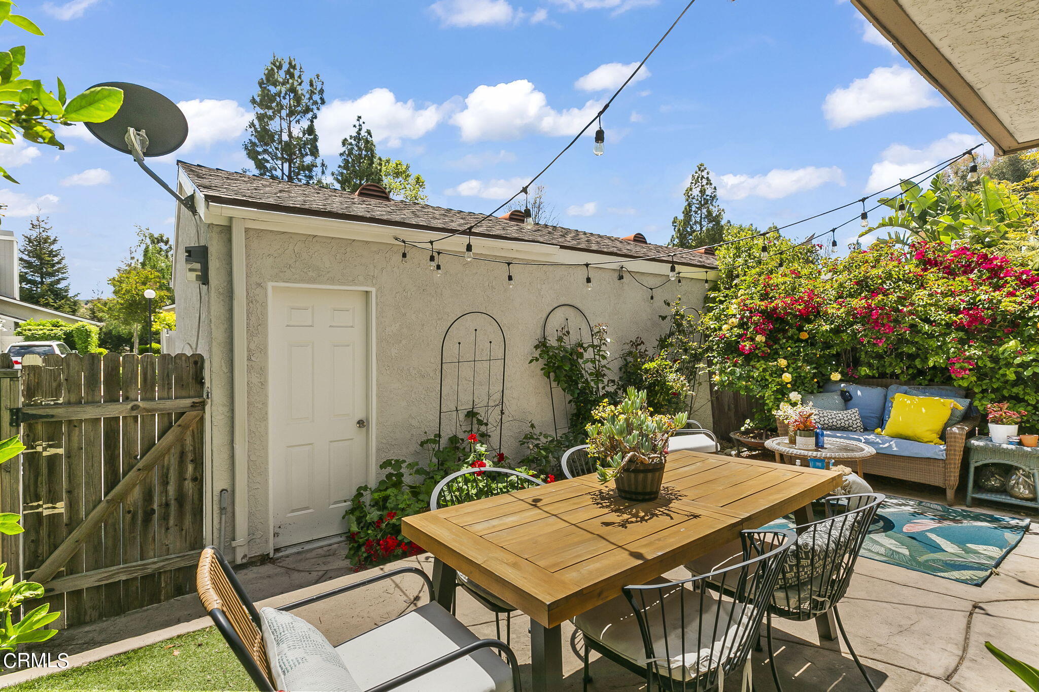 14838 Reedley Street, Unit E Moorpark, CA 93021 - Photo 32 of 38 14838 Reedley 30