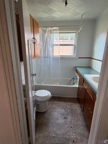 $70,000 | 162 Service Road, Larose, LA 70373