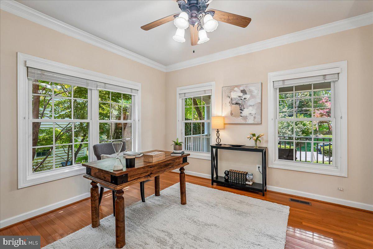 6322 Halsey Road McLean, VA 22101 - Photo 7 of 69 Gallery Image 7