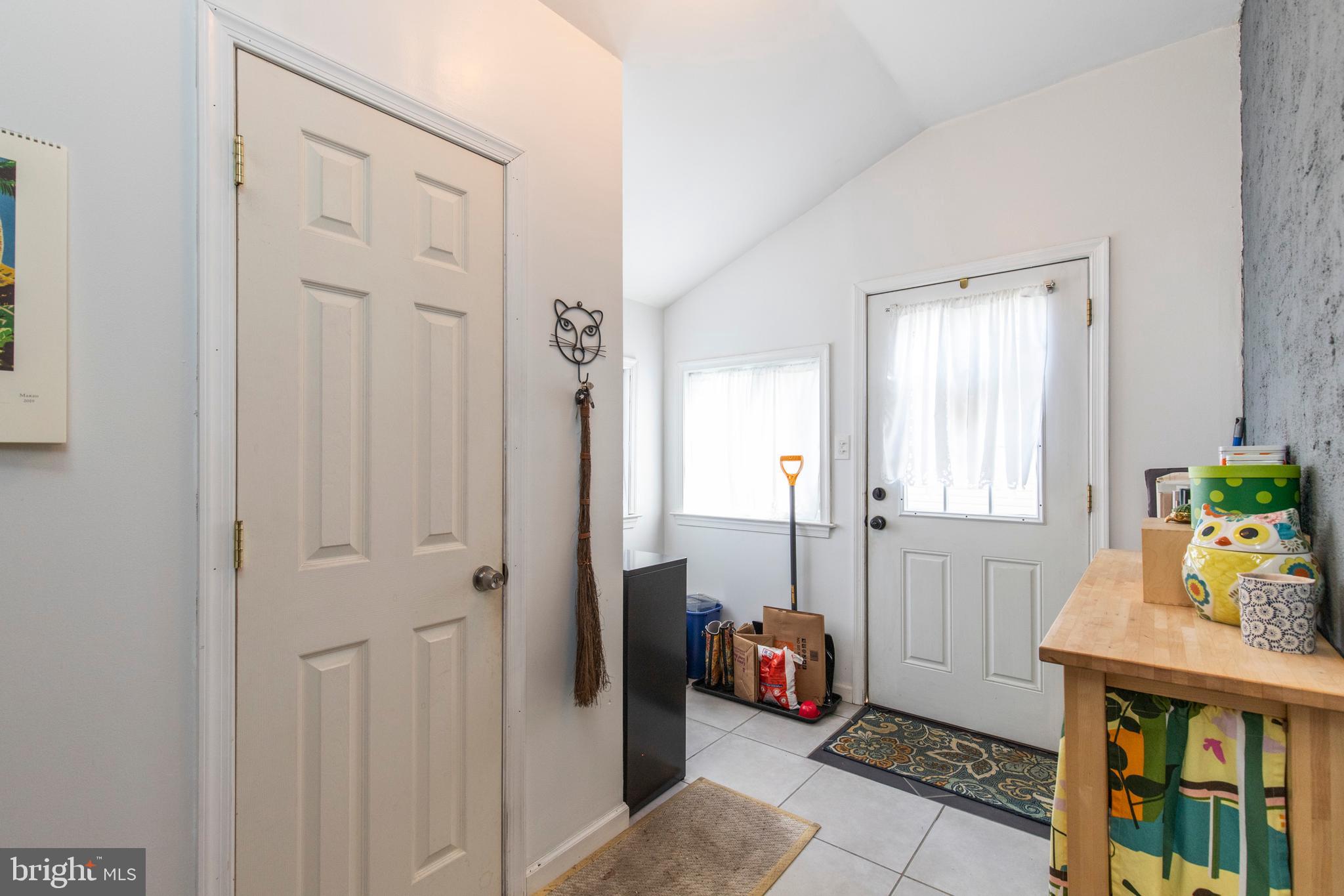613 North Providence Road Media, PA 19063 - Photo 19 of 31 Mud room