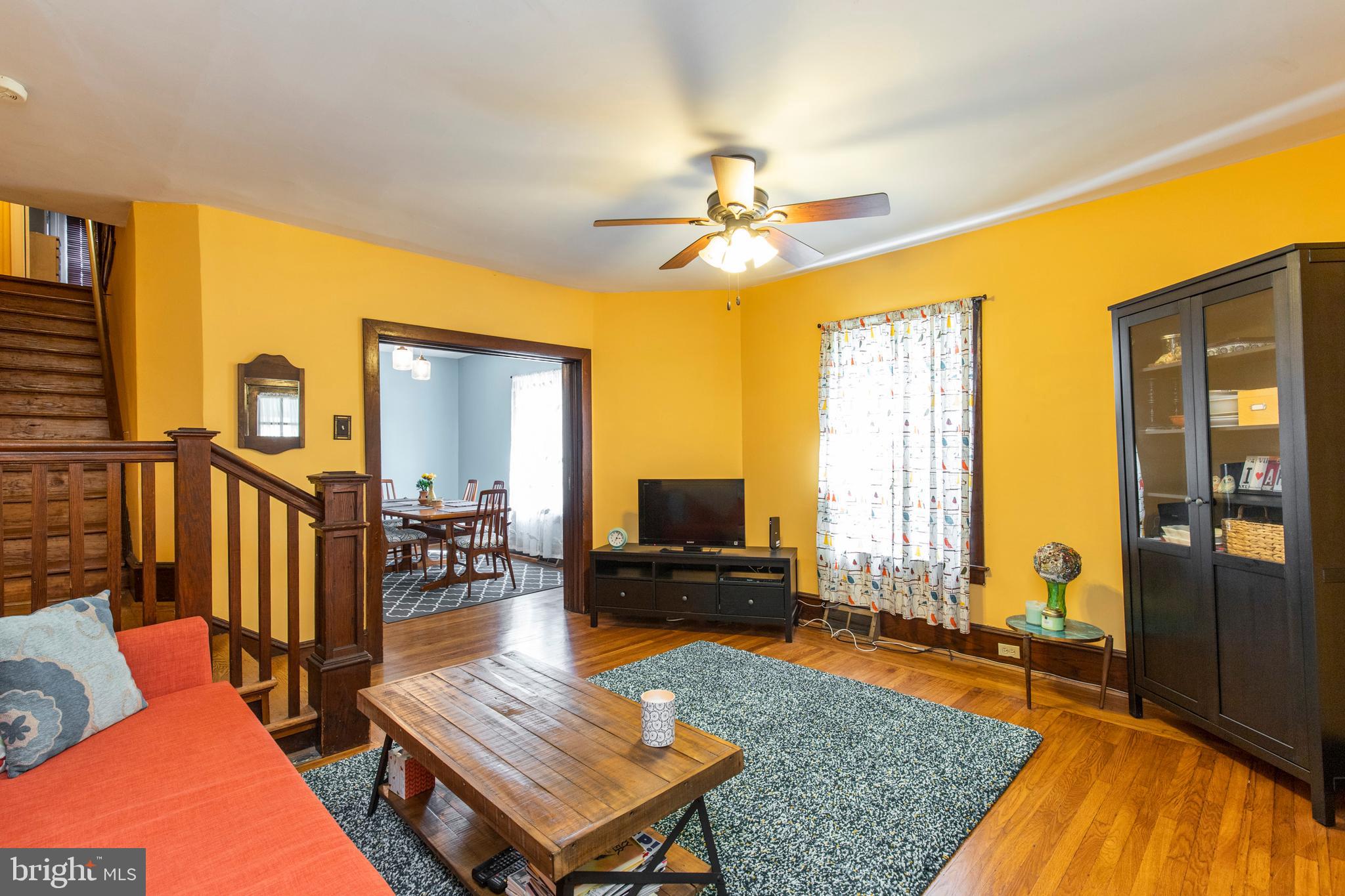 613 North Providence Road Media, PA 19063 - Photo 8 of 31 Livingroom