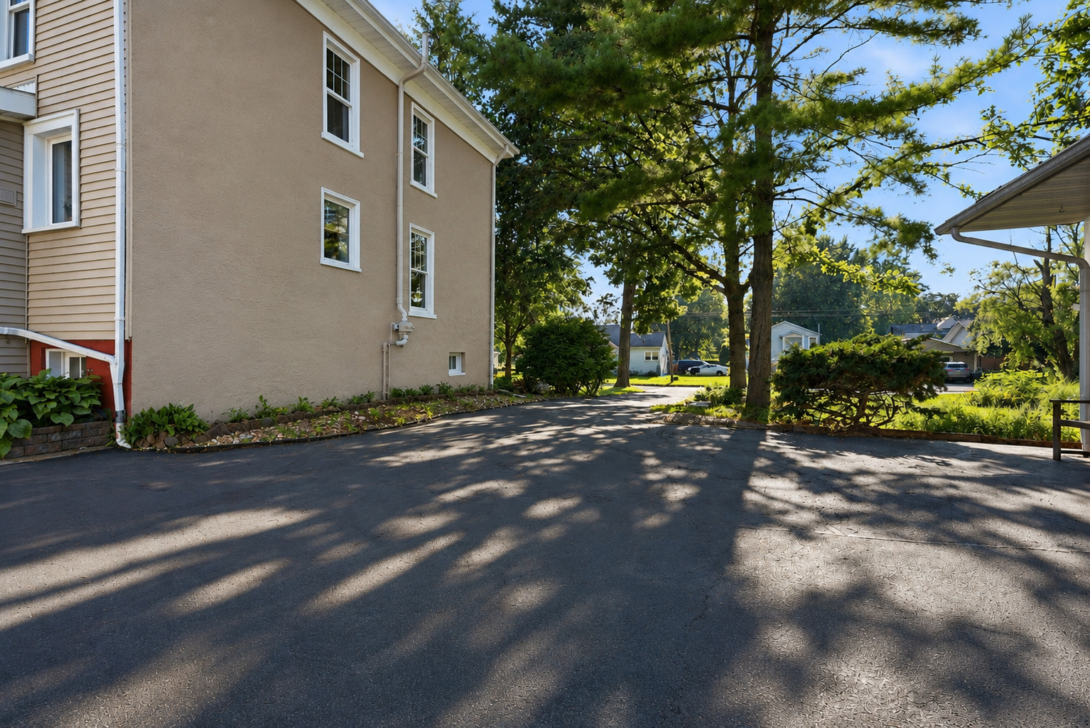 300 East Cypress Street Normal, IL 61761 - Photo 6 of 39