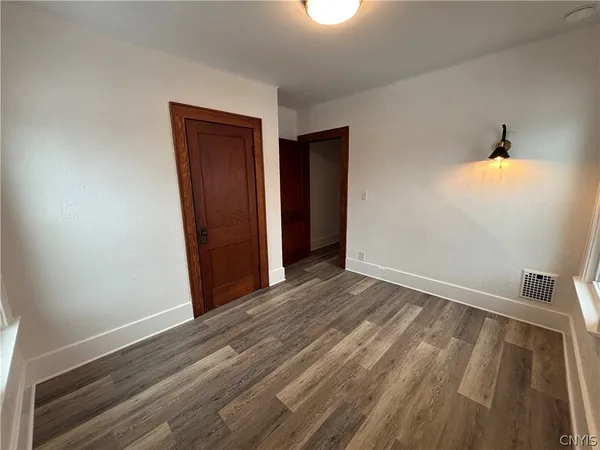 $279,900 | 1319 Court Street, Syracuse, NY 13208