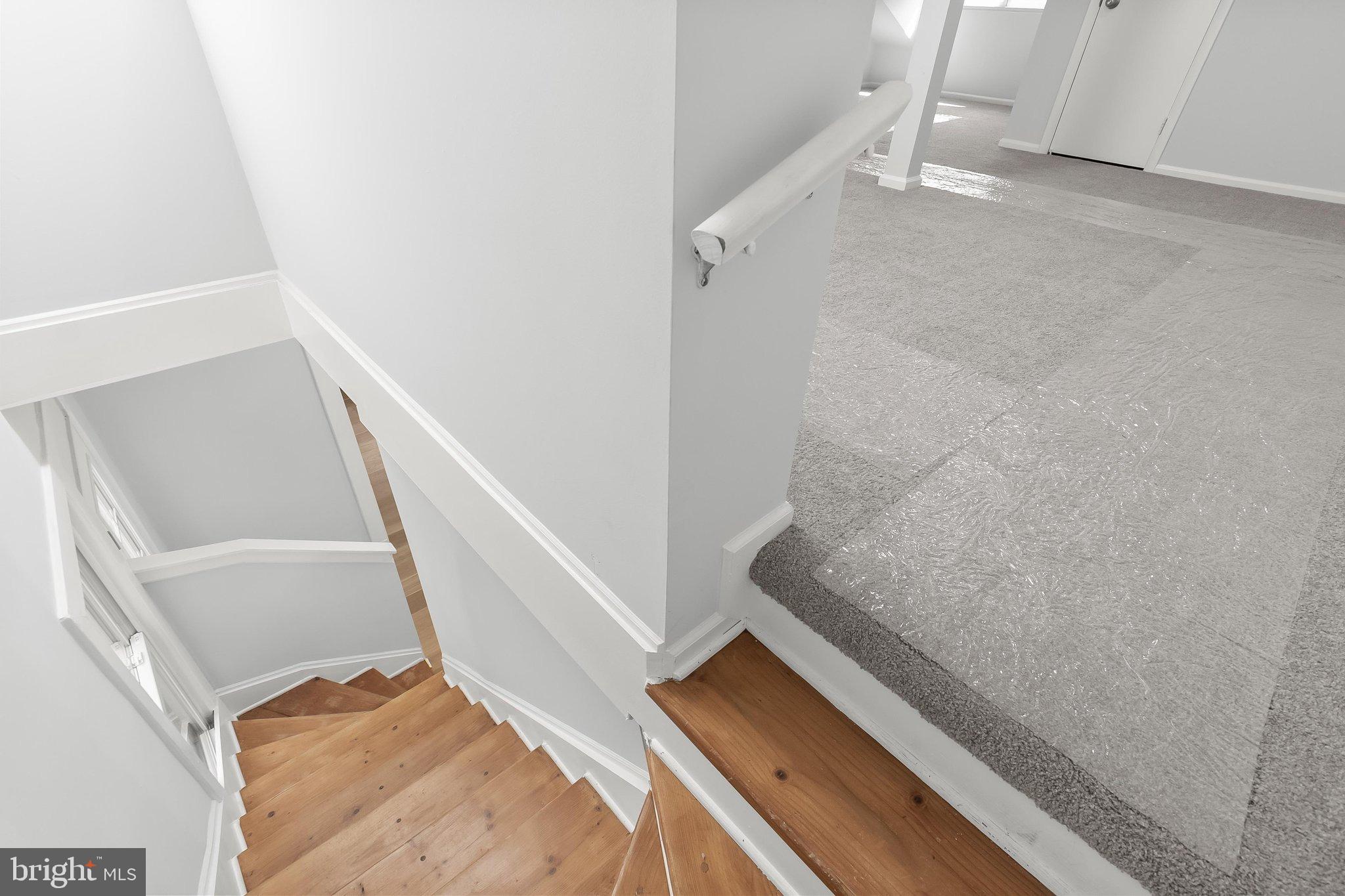 4212 Kennedy Street Hyattsville, MD 20781 - Photo 23 of 48 Upper Landing