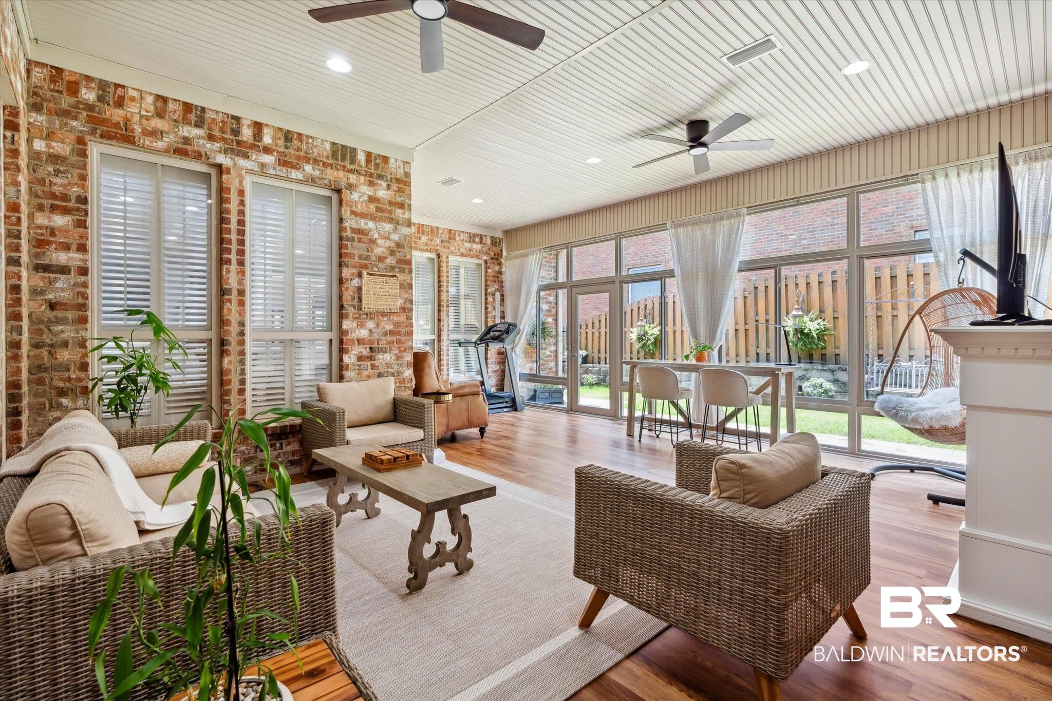 804 Country Club Road Mobile, AL 36609 - Photo 37 of 63 Sunroom / solarium with ceiling fan