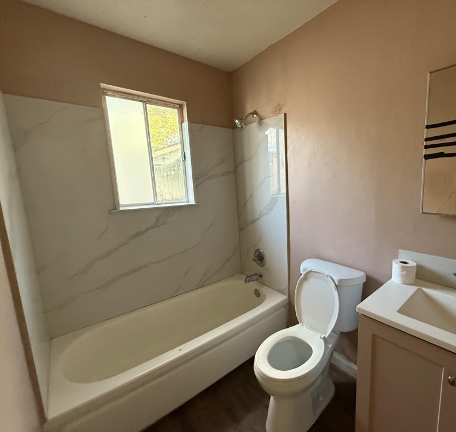 2321 Cambridge Street, Unit C Sacramento, CA 95815 - Photo 4 of 4