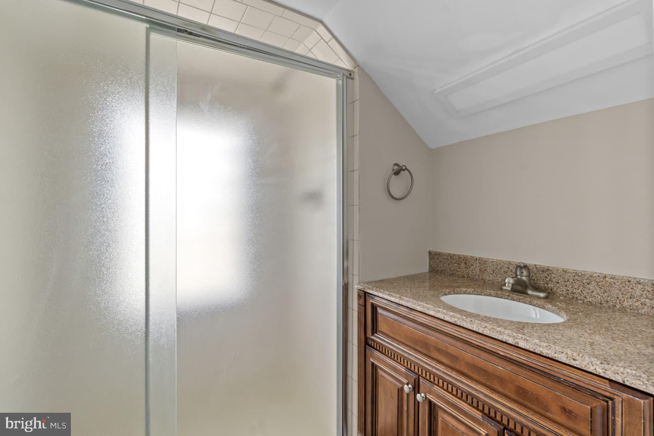 2528 Wendover Road, Unit B Baltimore, MD 21234 - Photo 20 of 22 Elegant bathroom with modern fixtures.