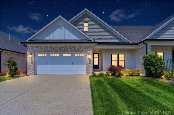 $799,900 | 124 Spangler Place, Jeffersonville, IN 47130