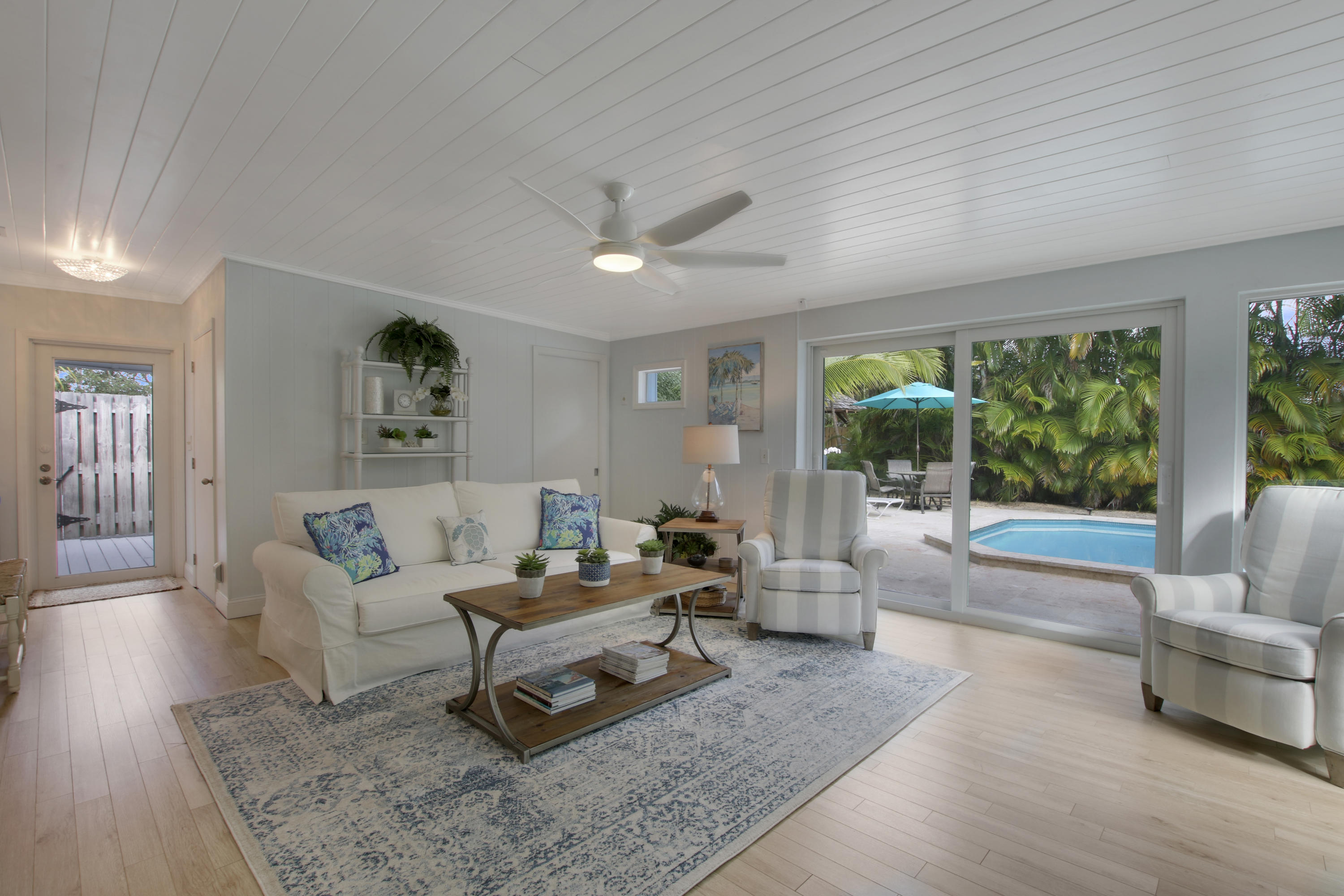 3399 Cove Road Tequesta, FL 33469 - Photo 21 of 44 House-24