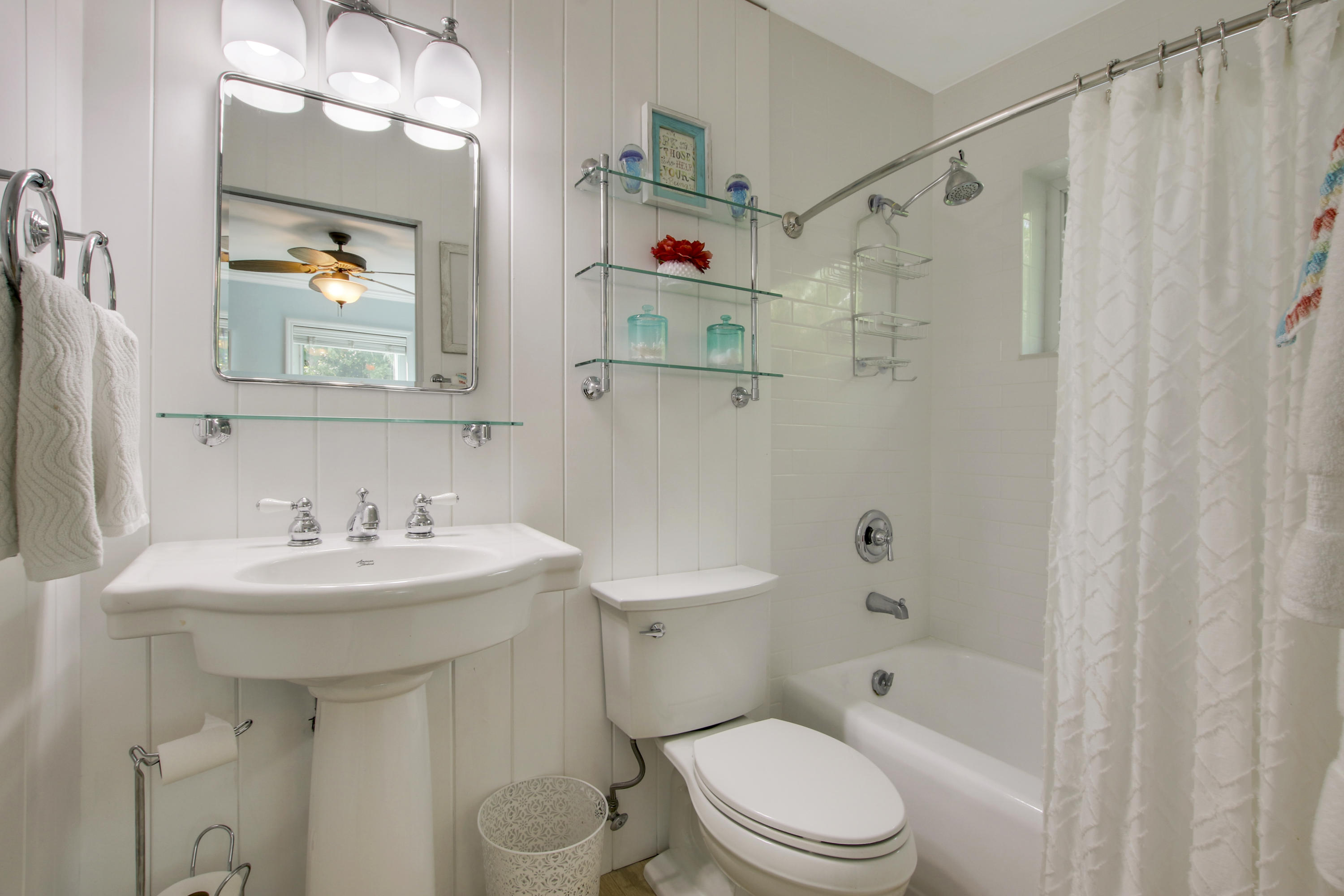 3399 Cove Road Tequesta, FL 33469 - Photo 23 of 44 House-10