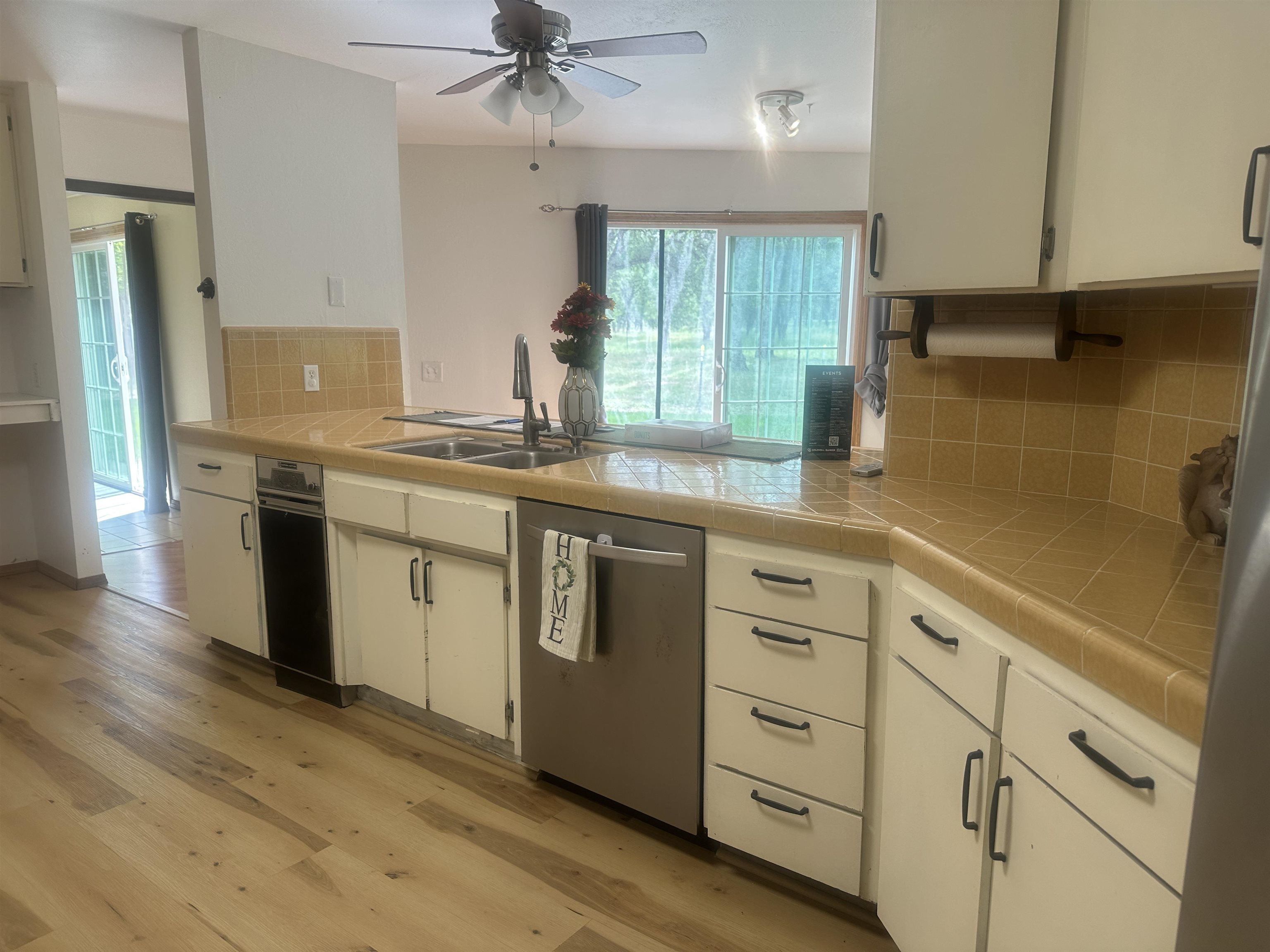 13185 Montecito Road Red Bluff, CA 96080 - Photo 5 of 42