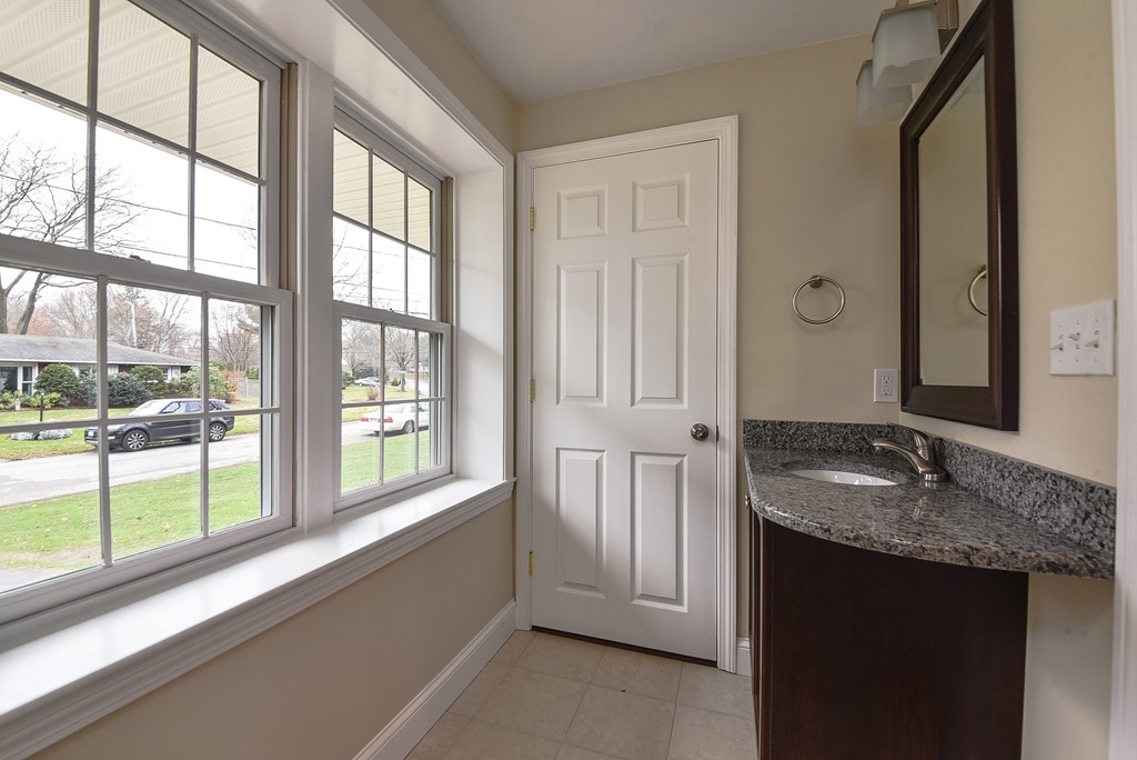 17 Carver Road Framingham, MA 01701 - Photo 23 of 29 Gallery Image 23