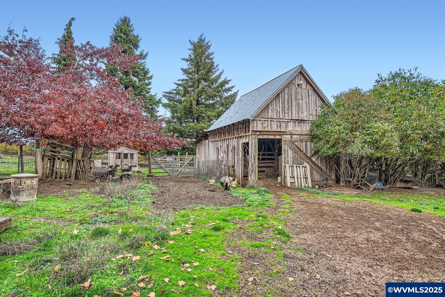 12365 Southeast Eola Hills Road Amity, OR 97101 - Photo 23 of 27