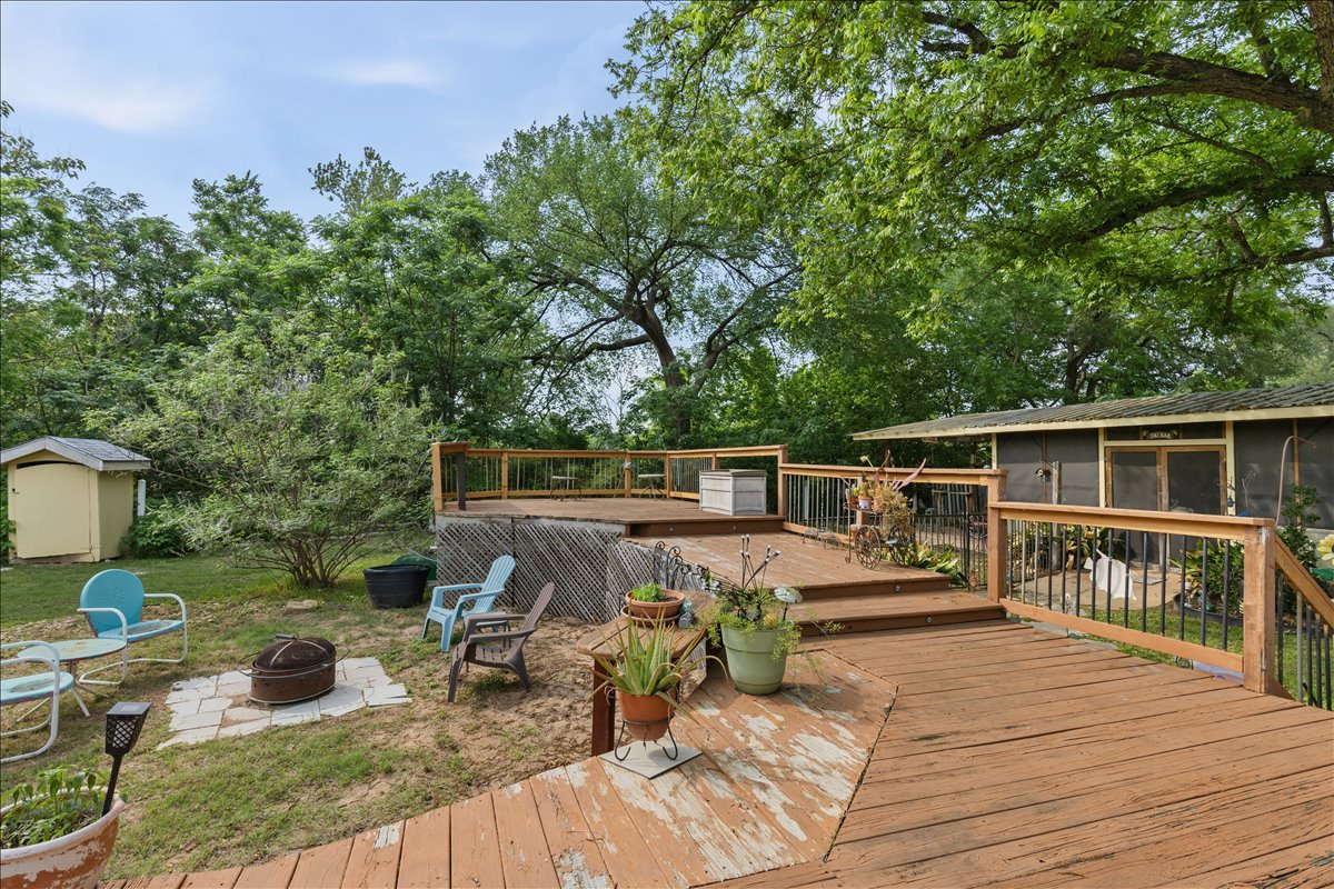 3122 River Road Cedar Creek, TX 78612 - Photo 23 of 37 Built to accommodate an above ground pool.