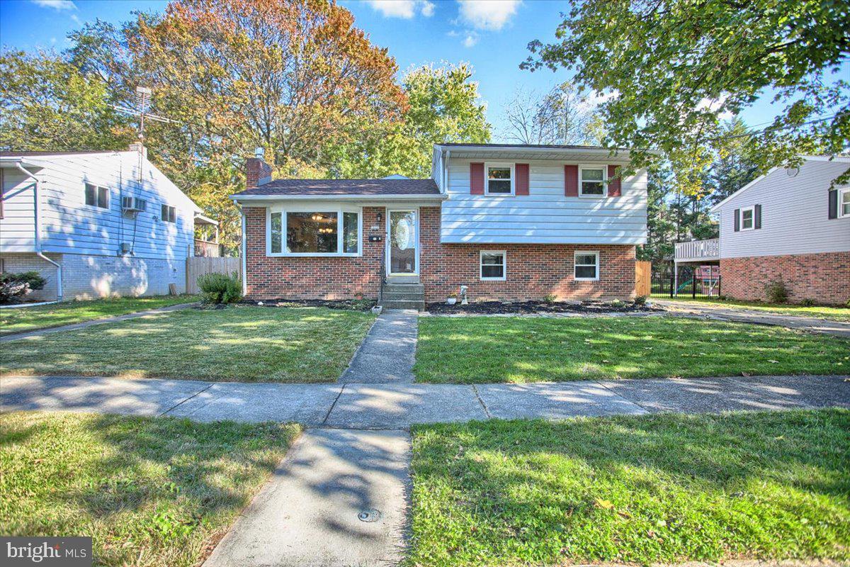 313 Virginia Road Mechanicsburg, PA 17050 - Photo 2 of 45 Gallery Image 2