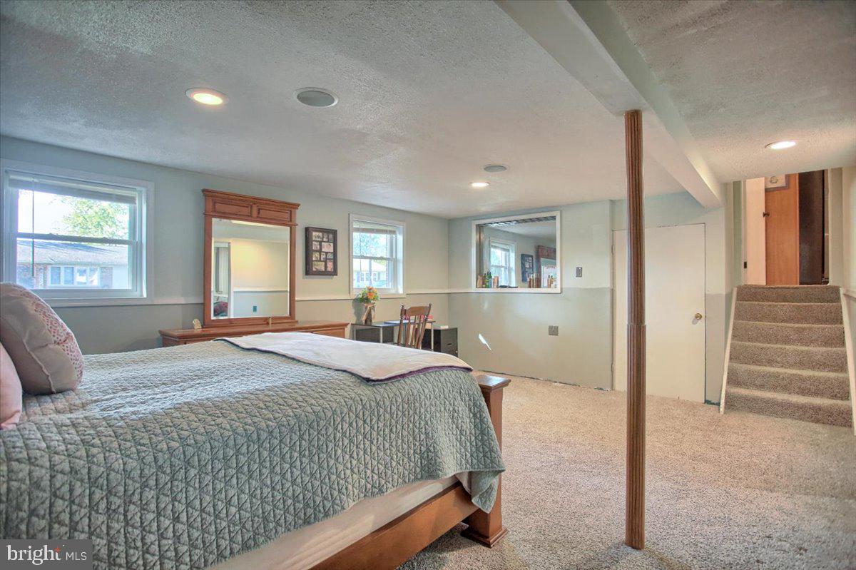 313 Virginia Road Mechanicsburg, PA 17050 - Photo 26 of 45 Gallery Image 26