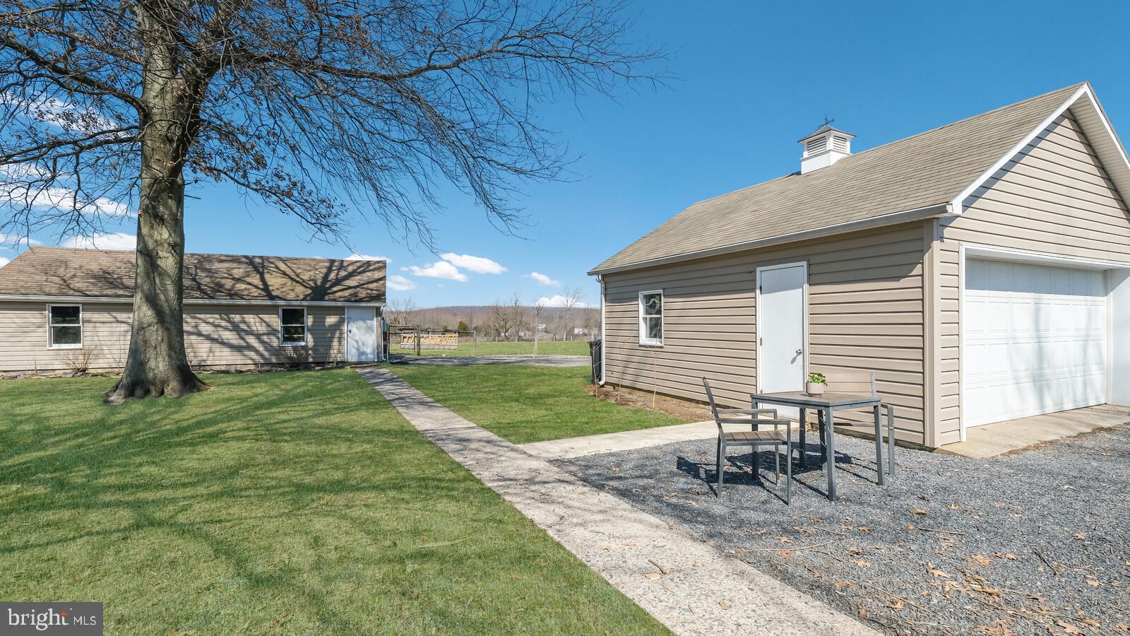 429 Ridge Road Sellersville, PA 18960 - Photo 38 of 64 1 Car Garage