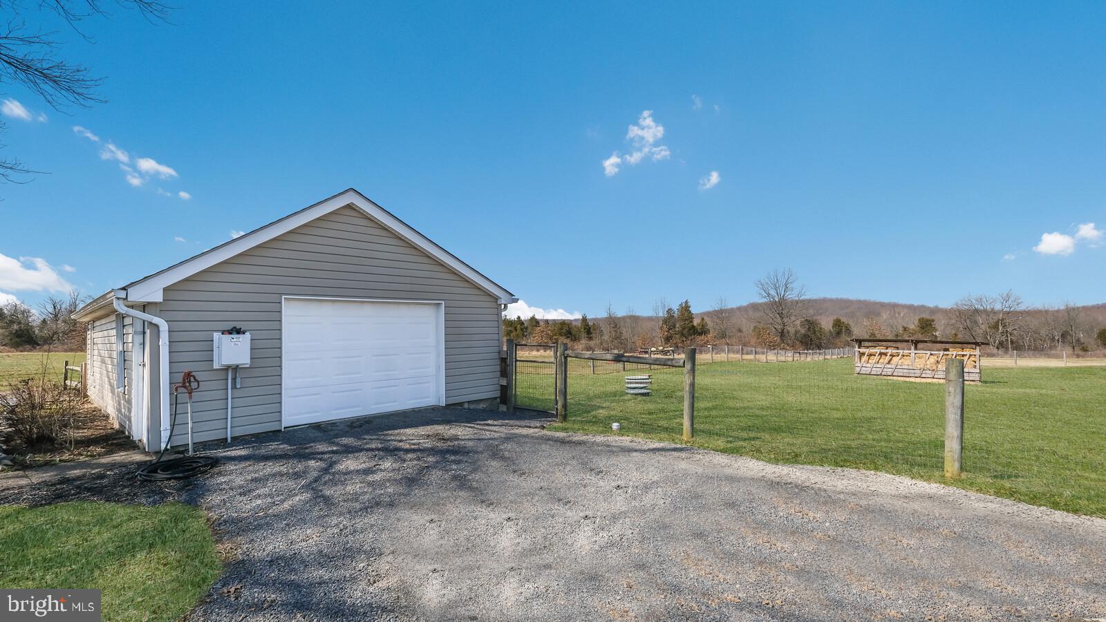 429 Ridge Road Sellersville, PA 18960 - Photo 39 of 64 1 Car Garage