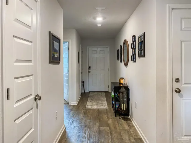 $1,950 | 5601 Guinevere Lane, Milton, FL 32583