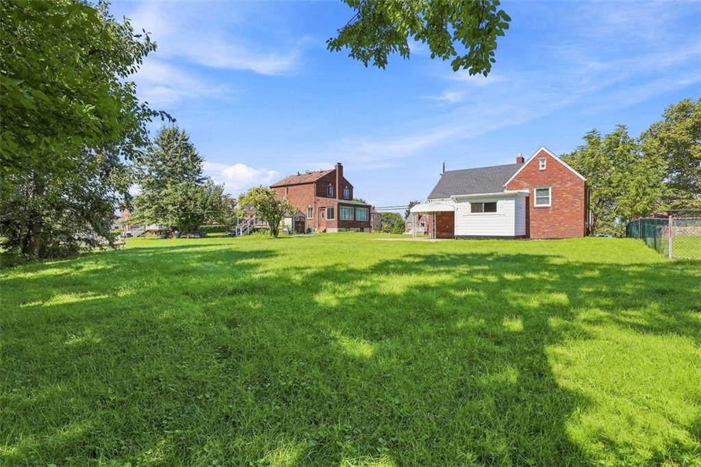 705 Greenlee Road Pittsburgh, PA 15227 - Photo 36 of 38 Gallery Image 36