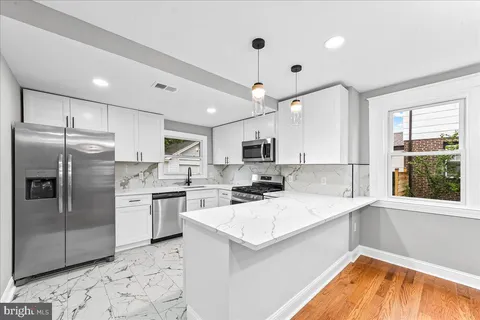 $380,000 | 912 Myra Avenue, Lansdowne, PA 19050