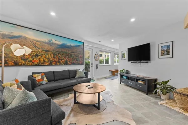 $499,000 | 454 Mountain Road, Unit 8, Stowe, VT 05672