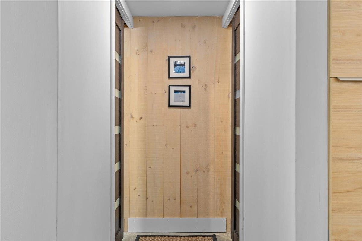 454 Mountain Road, Unit 8 Stowe, VT 05672 - Photo 38 of 49