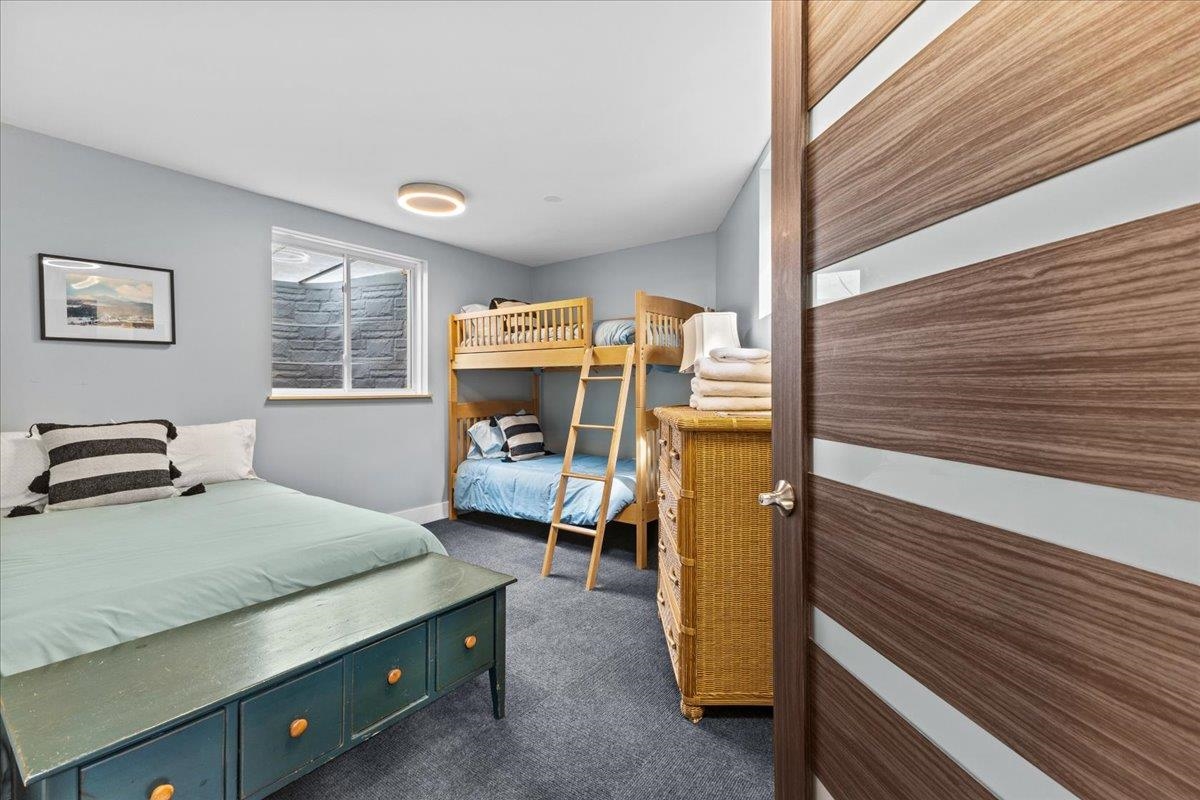 454 Mountain Road, Unit 8 Stowe, VT 05672 - Photo 41 of 49